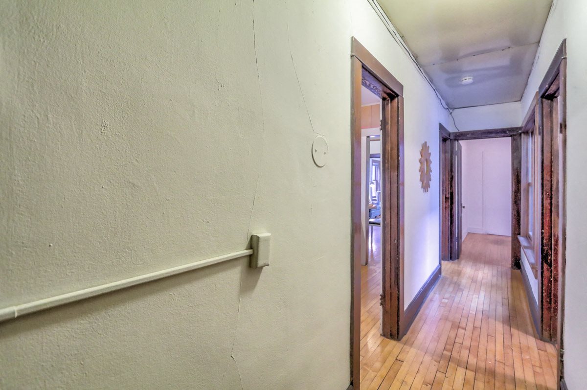 Gallery Photo 19